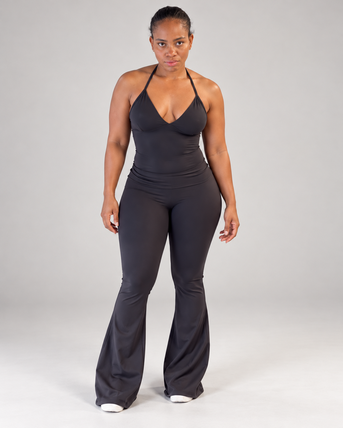 JAYVIA Sculpt Halter Top – Black